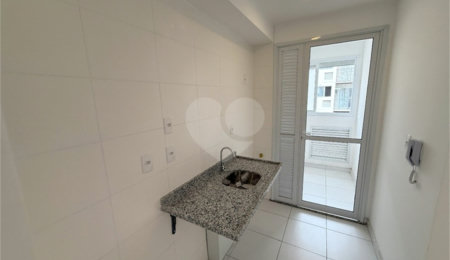 Apartamento à venda com 2 quartos, sendo 1 suíte,  em Vila Guilherme, São Paulo, SP