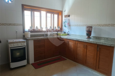 Chácara à venda com 3 quartos, sendo 1 suíte,  em Vila São Gonçalo, Itapetininga, SP