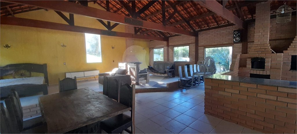 Casa à venda com 3 quartos, sendo 1 suíte, em Roseira, Mairiporã, SP
