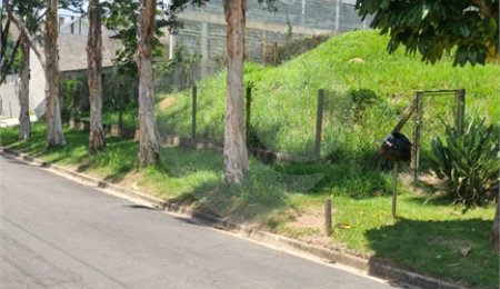 Terreno à venda no condomínio Estância Marambaia, Vinhedo - SP