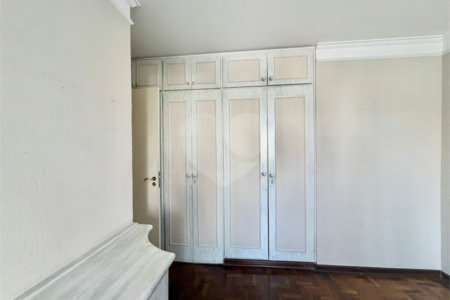 Apartamento à venda com 4 quartos, sendo 1 suíte, em Chácara Santo Antônio, São Paulo, SP