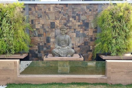 Casa à venda ou para alugar com 4 suítes no condomínio Figueira Garden, Atibaia - SP