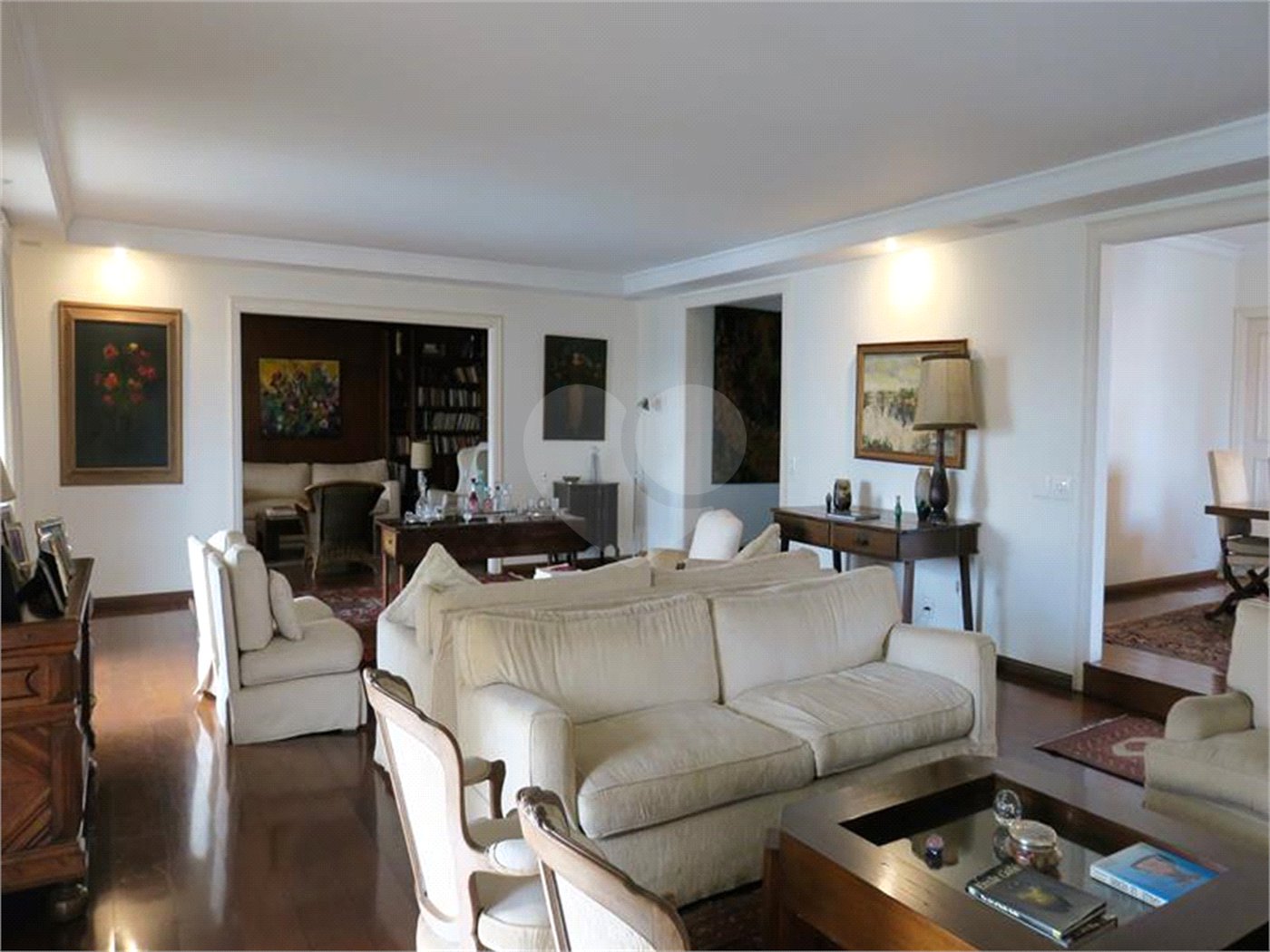 Apartamento à venda com 3 quartos, sendo 2 suítes, em Real Parque, São Paulo, SP