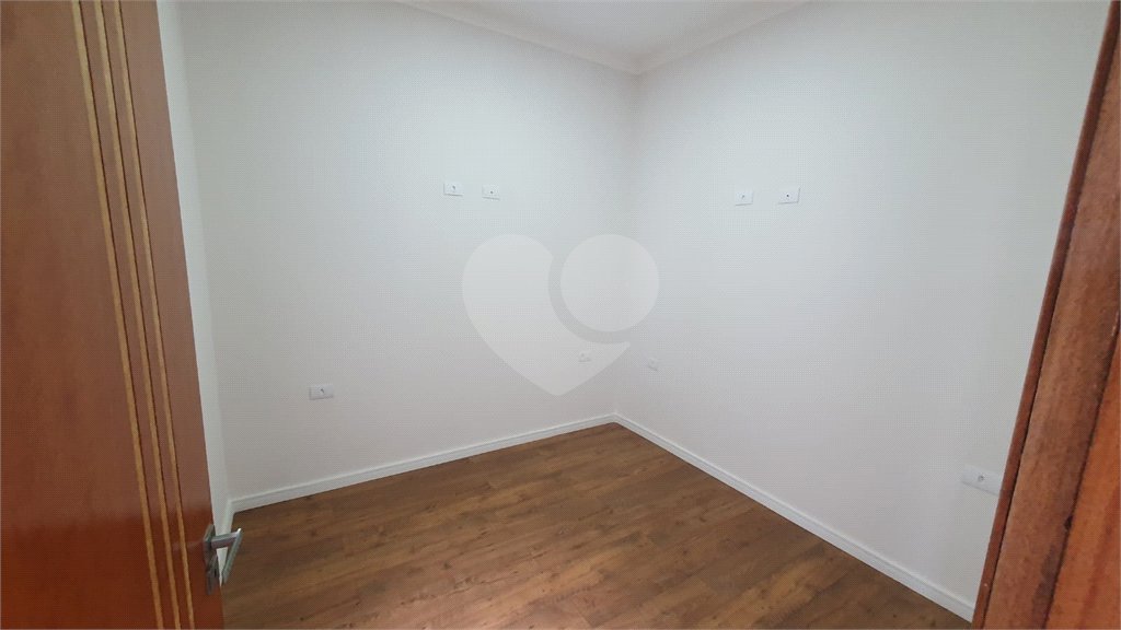 Casa à venda com 3 quartos, sendo 1 suíte, no condomínio Horto Florestal Villagio, Sorocaba - SP