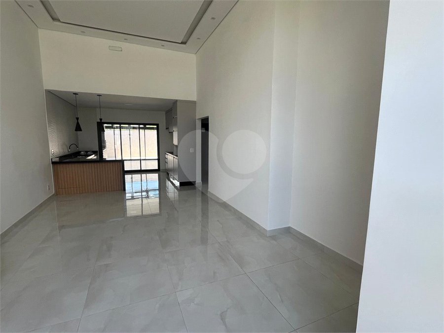 Casa à venda com 3 suítes no condomínio Campos do Conde I e II, Sorocaba - SP