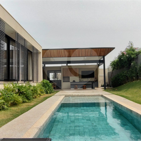 Casa Térrea à venda ou para alugar com 4 suítes em Loteamento Parque Chapada de Itu, Itu, SP