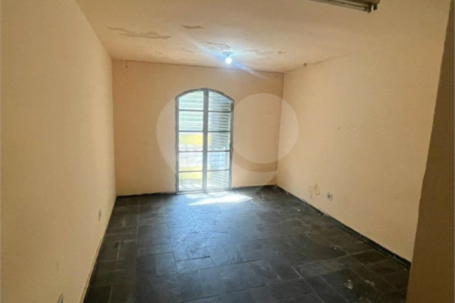 Casa à venda com 4 quartos, sendo 1 suíte, em Artur Alvim, São Paulo, SP