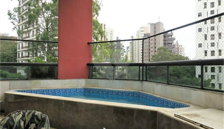 Apartamento à venda com 4 suítes em Vila Suzana, São Paulo, SP