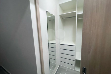 Apartamento à venda com 2 suítes em Vila Mariana, São Paulo, SP