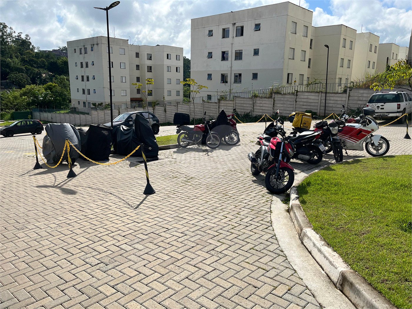 Apartamento à venda ou para alugar com 2 quartos em Jardim Europa, Suzano, SP