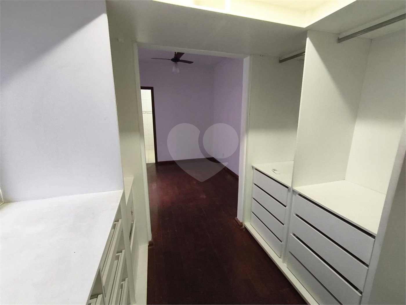 Casa à venda com 7 quartos, sendo 2 suítes,  no Centro, Itapetininga, SP