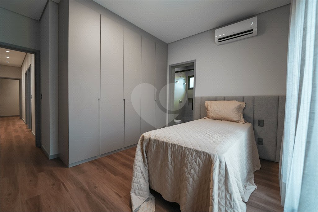 Casa à venda com 4 suítes no condomínio Alphaville Nova Esplanada 4, Votorantim - SP