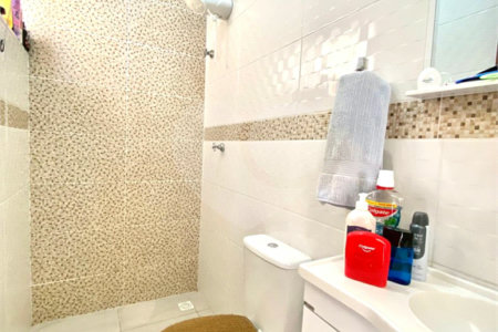 Casa à venda com 2 quartos em Jardim Santa Madre Paulina, Sorocaba, SP
