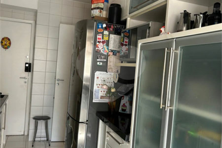 Apartamento à venda com 2 quartos, sendo 1 suíte, em Vila Andrade, São Paulo, SP