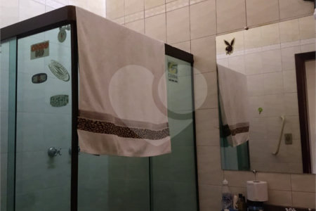 Sobrado à venda com 5 quartos, sendo 3 suítes, em Jardim Franca, São Paulo, SP