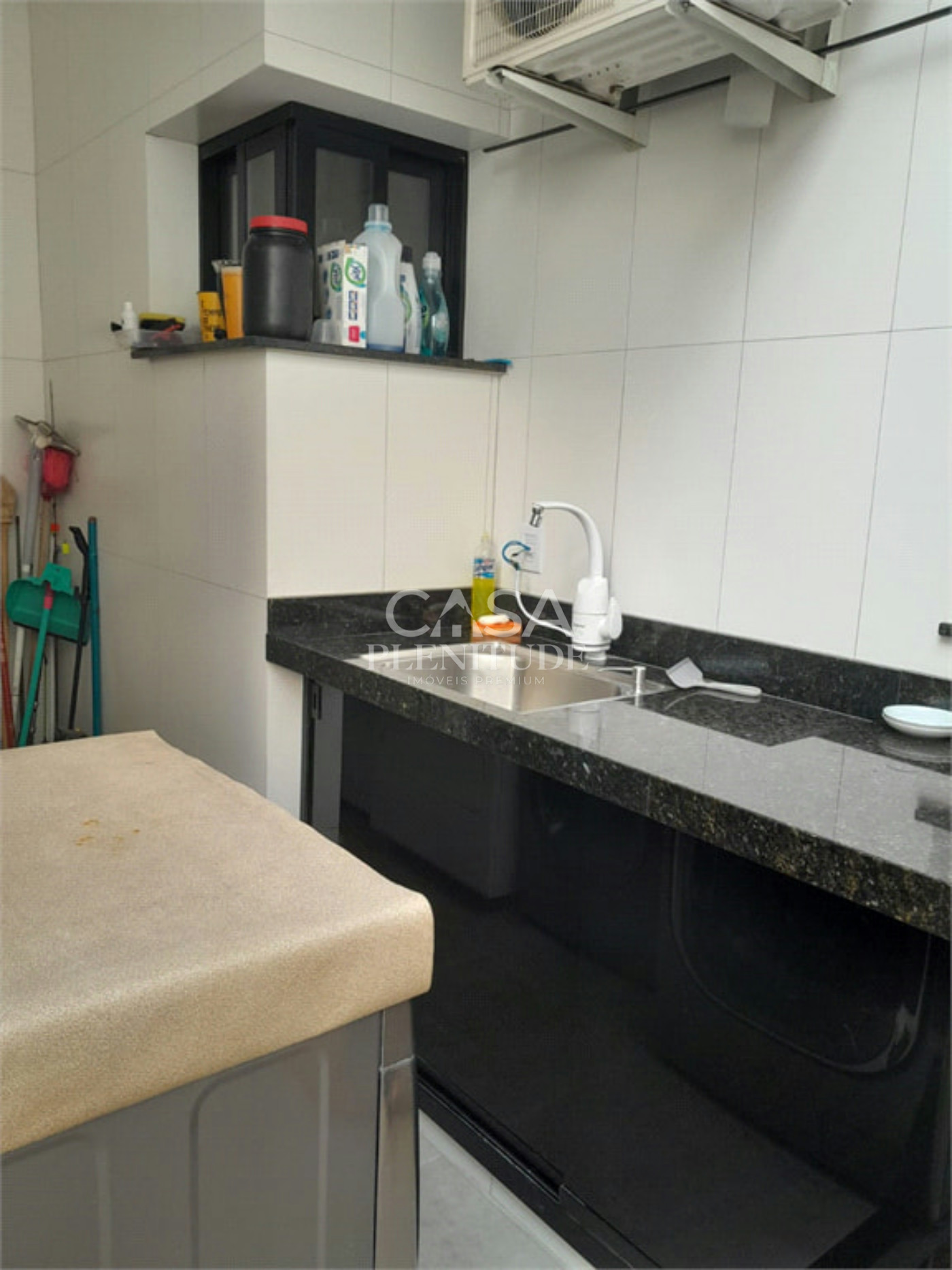 Casa em condomínio à venda com 3 quartos, sendo 2 suítes, em Cajuru do Sul, Sorocaba, SP
