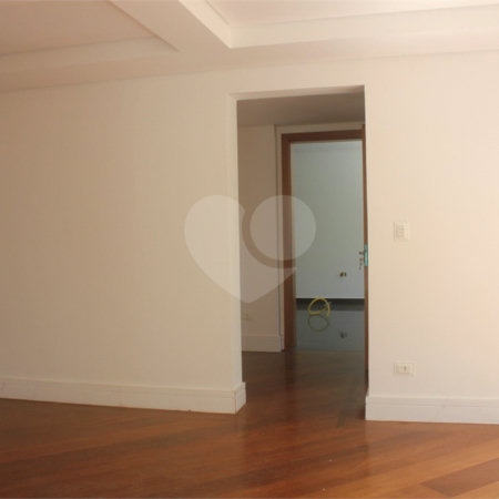 Casa à venda ou para alugar com 4 suítes em Alphaville, Santana de Parnaíba, SP