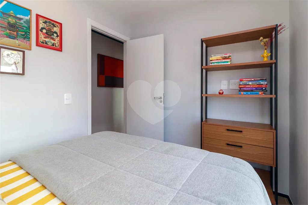 Apartamento à venda com 3 quartos, sendo 1 suíte,  em Santo Amaro, São Paulo, SP