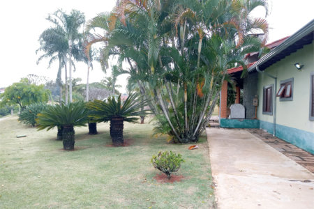 Casa à venda com 4 suítes no condomínio Estância Marambaia, Vinhedo - SP