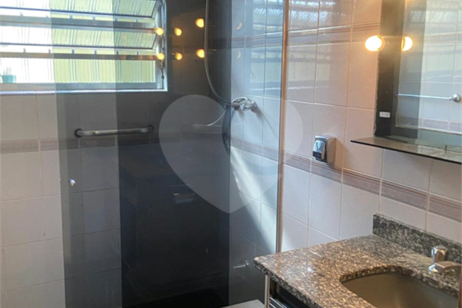 Casa Térrea para alugar com 3 quartos, sendo 1 suíte,  em Vila Ipojuca, São Paulo, SP