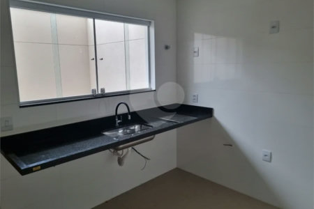 Sobrado à venda com 3 quartos, sendo 1 suíte, em Vila Mazzei, São Paulo, SP