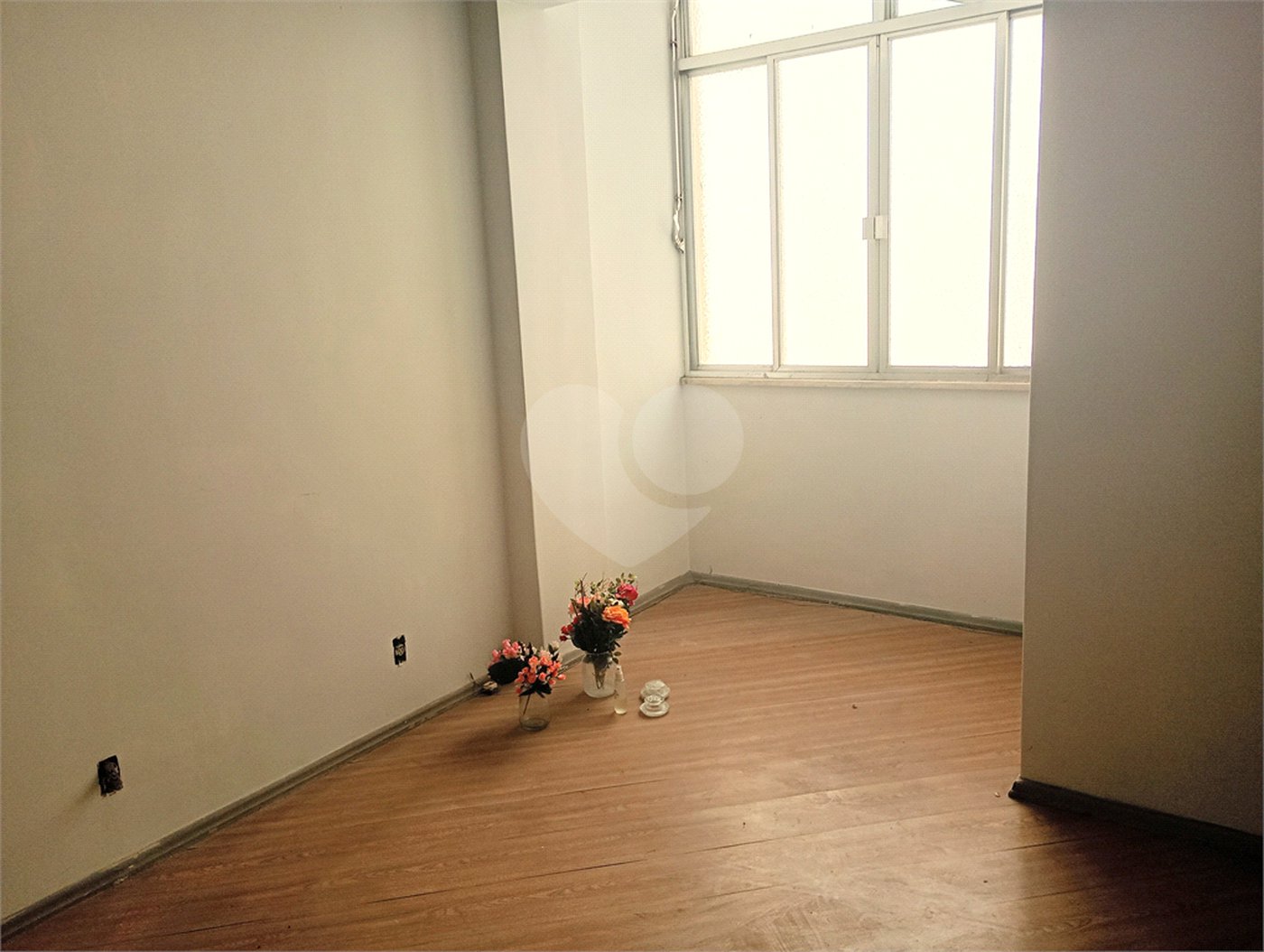 Apartamento à venda com 3 quartos, sendo 1 suíte, em Laranjeiras, Rio de Janeiro, RJ