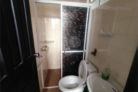 Sobrado à venda com 3 quartos, sendo 1 suíte, em Chácara Santo Antônio, São Paulo, SP