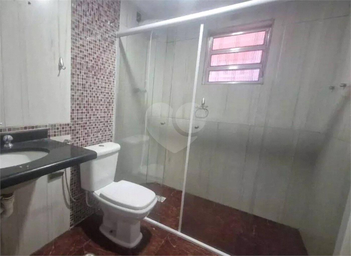 Sobrado à venda com 8 quartos em Vila Guarani, São Paulo, SP
