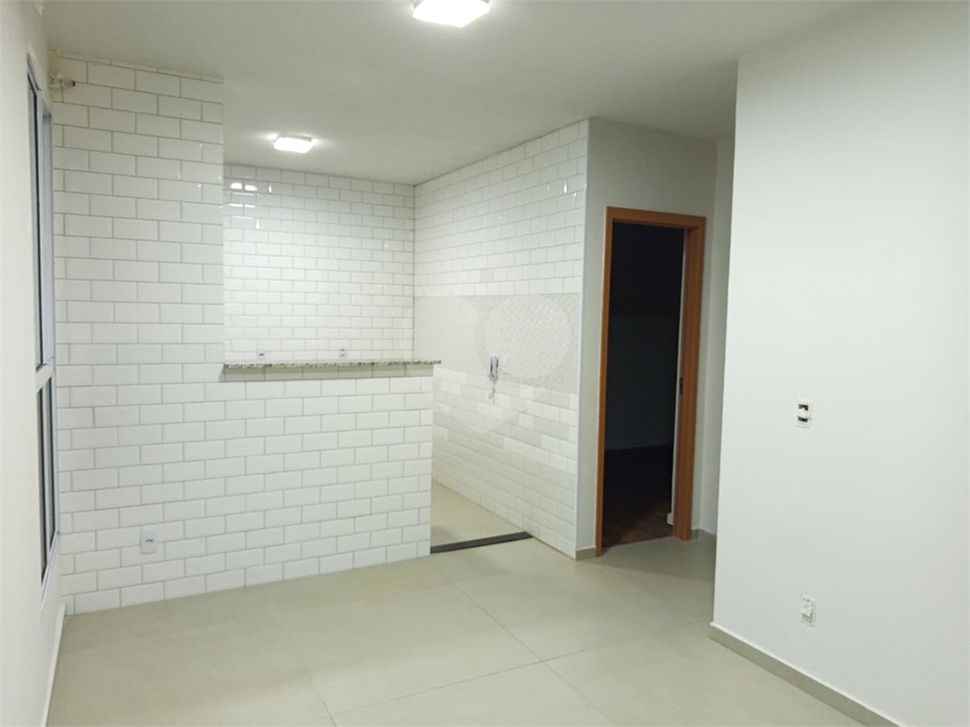 Apartamento à venda com 2 quartos em Jardim Guarujá, Sorocaba, SP