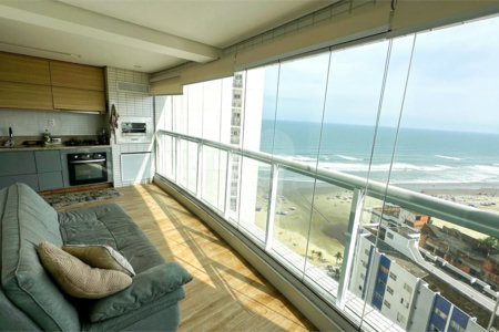 Apartamento à venda com 2 quartos, sendo 1 suíte,  em Boqueirão, Praia Grande, SP