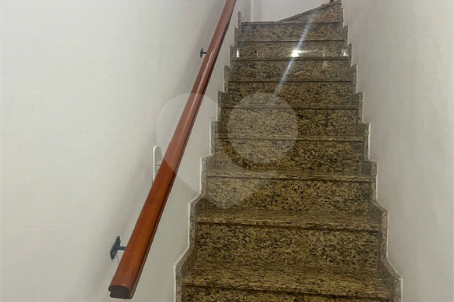 Casa à venda com 2 quartos, sendo 1 suíte, no condomínio Villa Faenza, São Paulo - SP