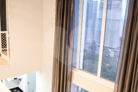 Apartamento à venda com 1 suíte em Vila Suzana, São Paulo, SP
