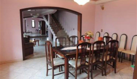 Sobrado à venda com 4 quartos, sendo 3 suítes,  em Jaçanã, São Paulo, SP