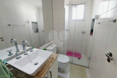 Apartamento à venda com 2 quartos, sendo 1 suíte, em Vila Anastácio, São Paulo, SP