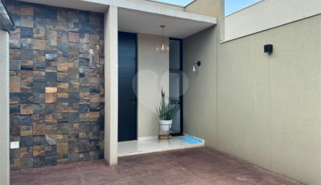 Casa à venda com 2 quartos, sendo 1 suíte,  em Bonfim Paulista, Ribeirão Preto, SP