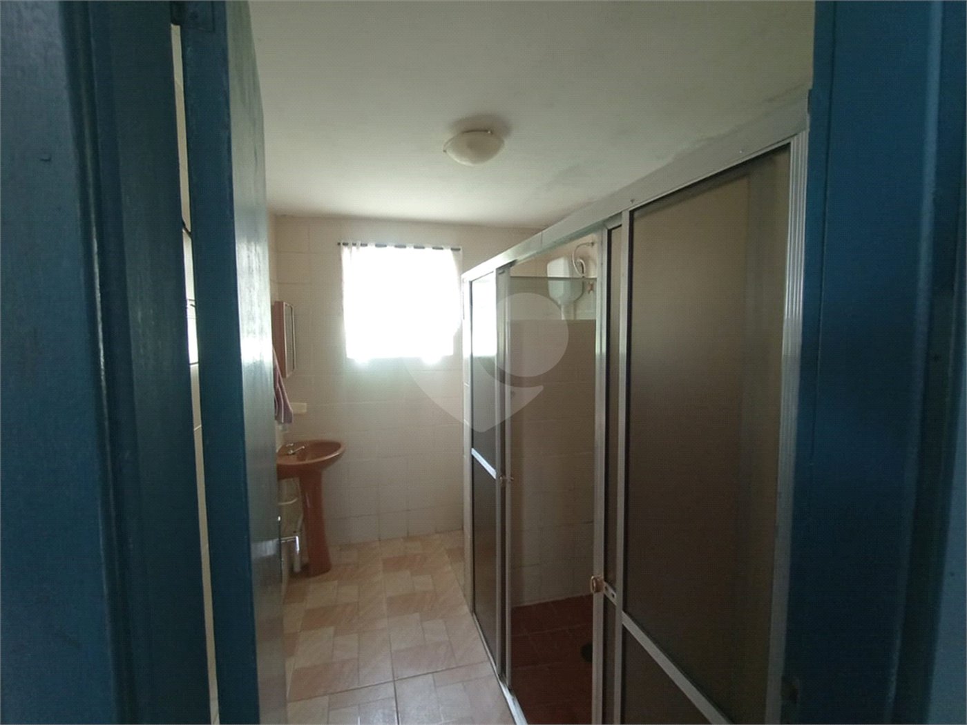 Chácara à venda com 6 quartos, sendo 1 suíte,  em Cercadinho, Alambari, SP