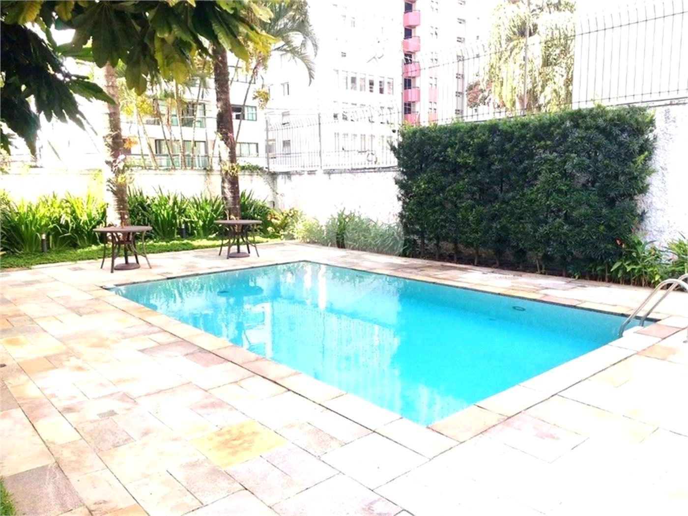 Apartamento à venda com 3 suítes em Aclimação, São Paulo, SP