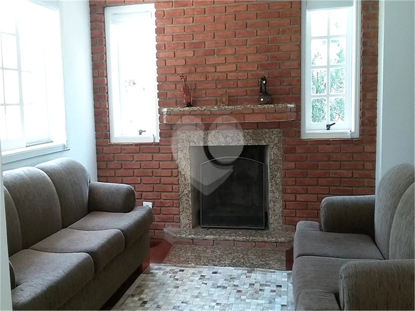 Casa à venda com 4 suítes no condomínio Suíça da Cantareira, Mairiporã - SP
