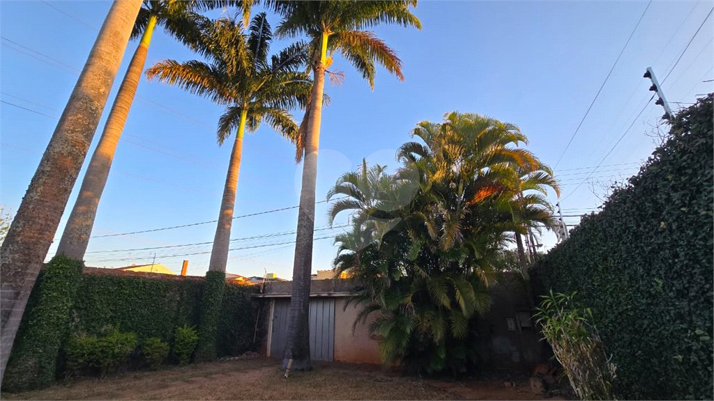 Casa à venda com 2 suítes em Jardim Eliana, Araraquara, SP
