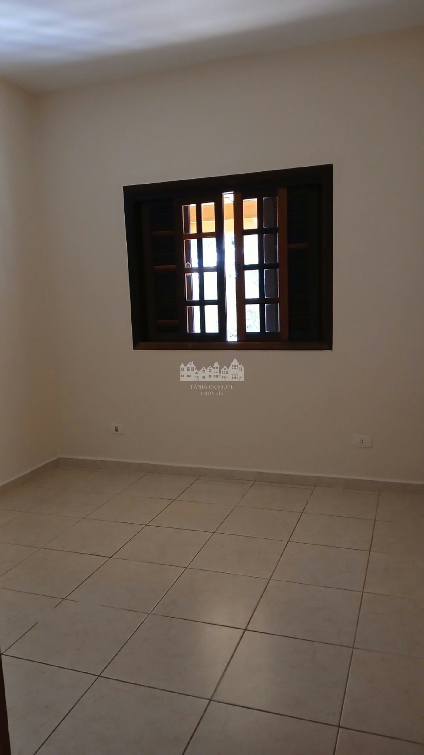 Casa para alugar com 3 quartos, sendo 1 suíte, em Vila Petrópolis, Atibaia, SP