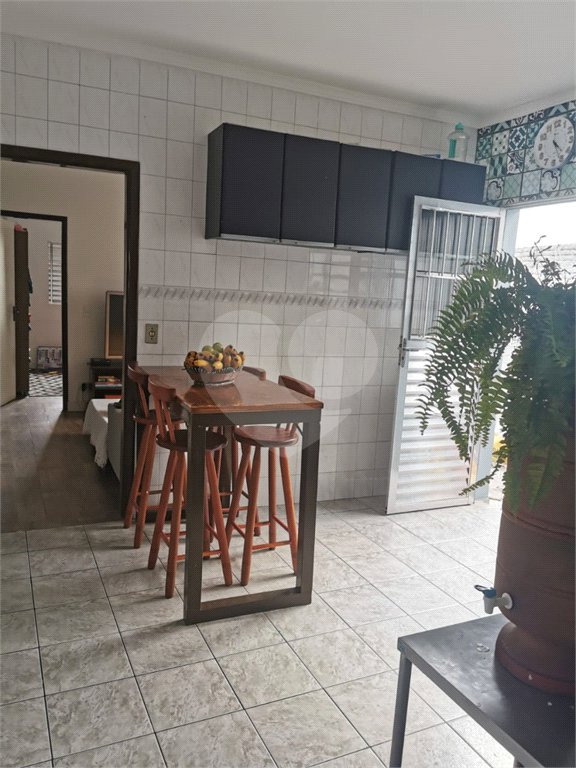 Casa à venda com 2 quartos em Horto, São Paulo, SP
