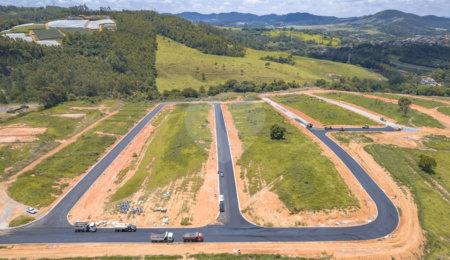 Terreno à venda no condomínio Parque Serras de Atibaia 3, Atibaia - SP