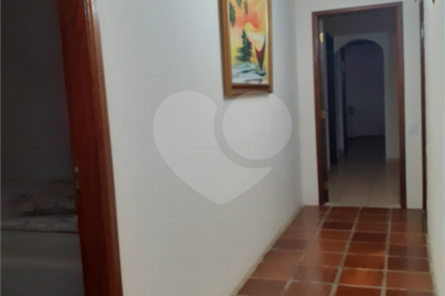 Casa à venda com 8 quartos, sendo 2 suítes, em Serra da Cantareira, Mairiporã, SP