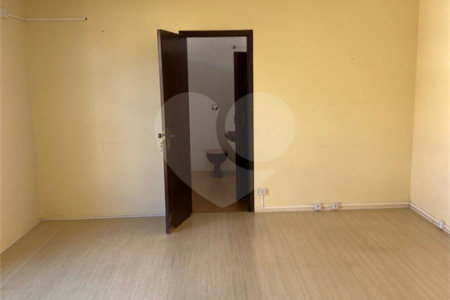 Casa para alugar com 3 suítes em Samambaia Parque Residencial, Atibaia, SP