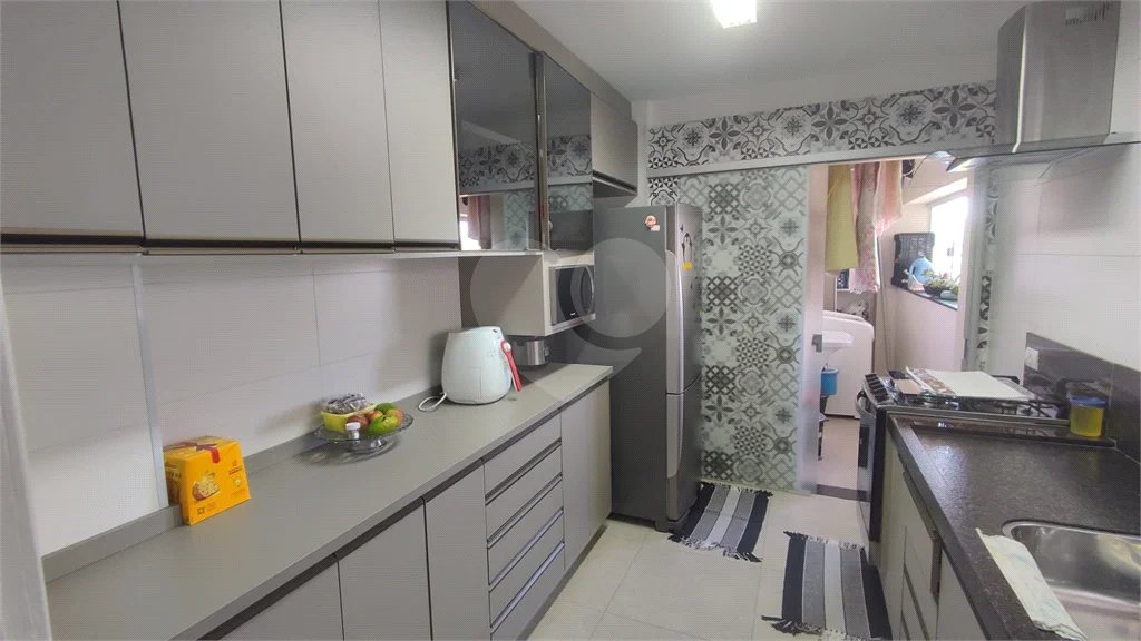 Apartamento Primoroso com 2 Quartos - Edifício Noiva da Colina