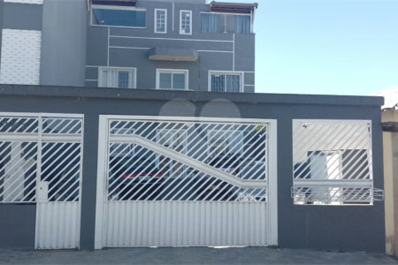 Apartamento com 80m² , 2 dormitórios , sendo 1 suíte , 1 vaga , à venda na Vila Tibiriça , em Santo André.