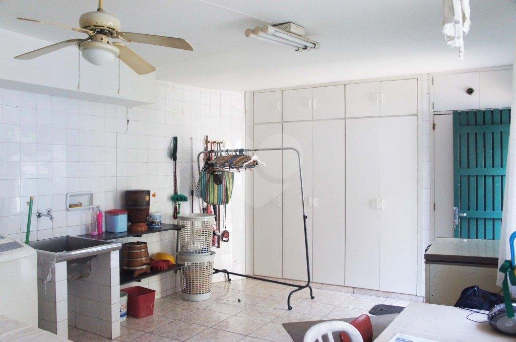 Casa Térrea à venda com 4 quartos, sendo 2 suítes, em Jardim Cordeiro, São Paulo, SP