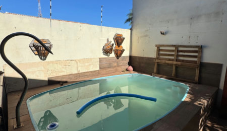 Casa para alugar com 3 quartos, sendo 1 suíte,  em Santa Luzia, Três Lagoas, MS