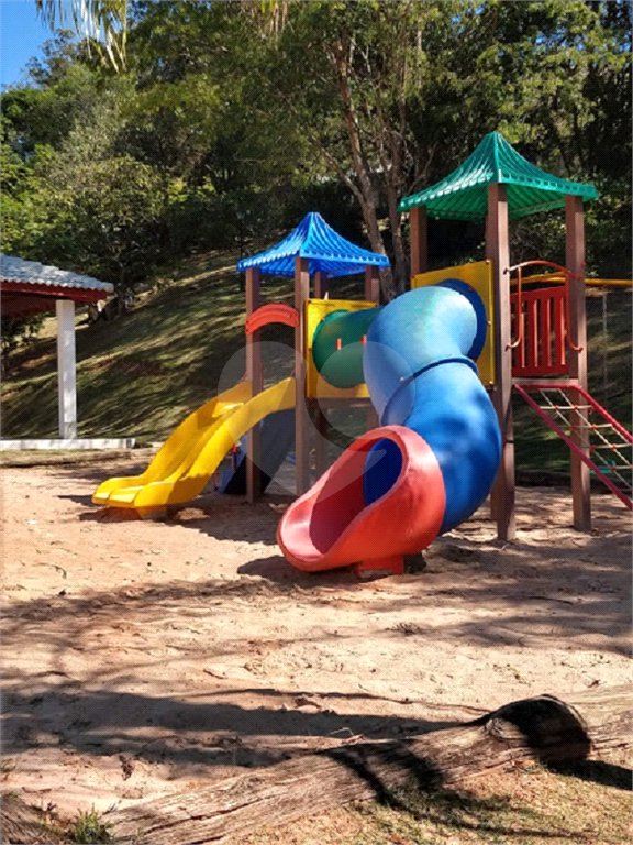 Terreno à venda com 1 suíte em Pinheirinho, Vinhedo, SP
