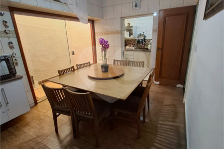 Casa à venda com 3 quartos, sendo 1 suíte, em Jardim São Luiz, Ribeirão Preto, SP